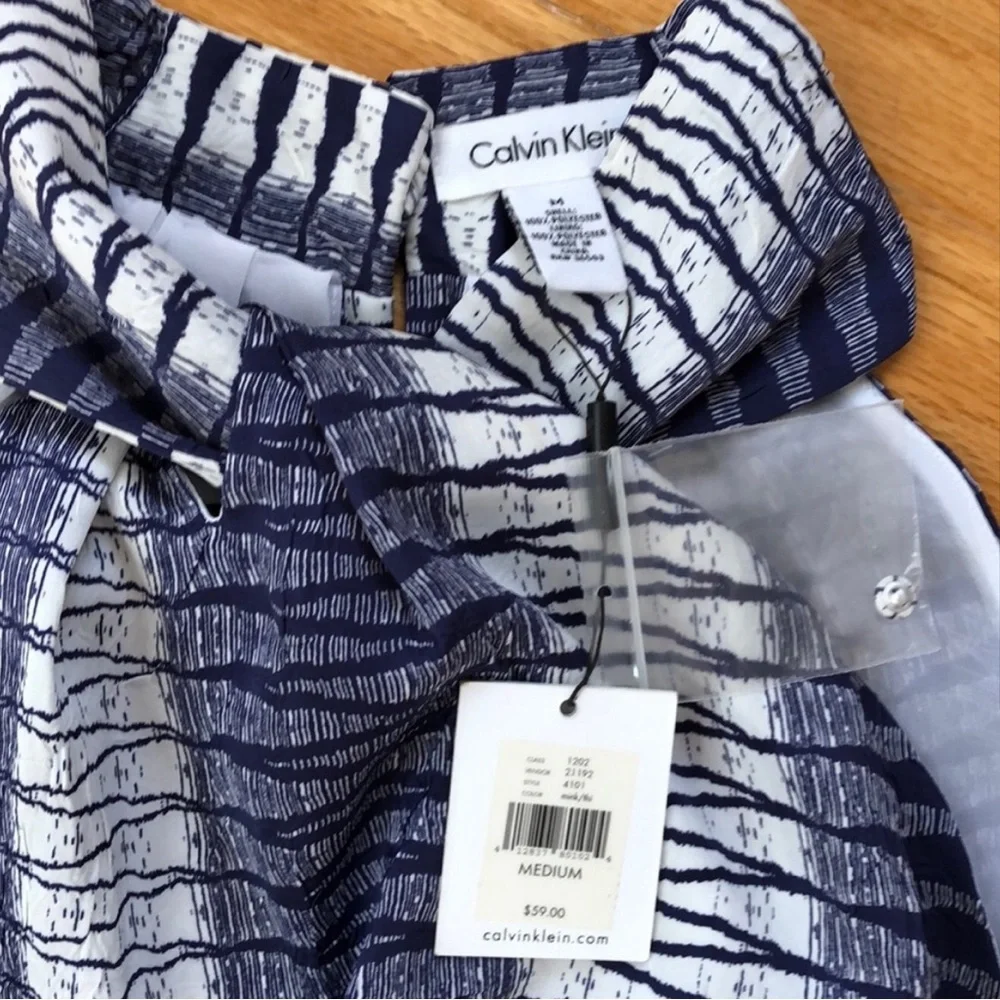 Calvin Klein blue and white shirt - Picture 2 of 2